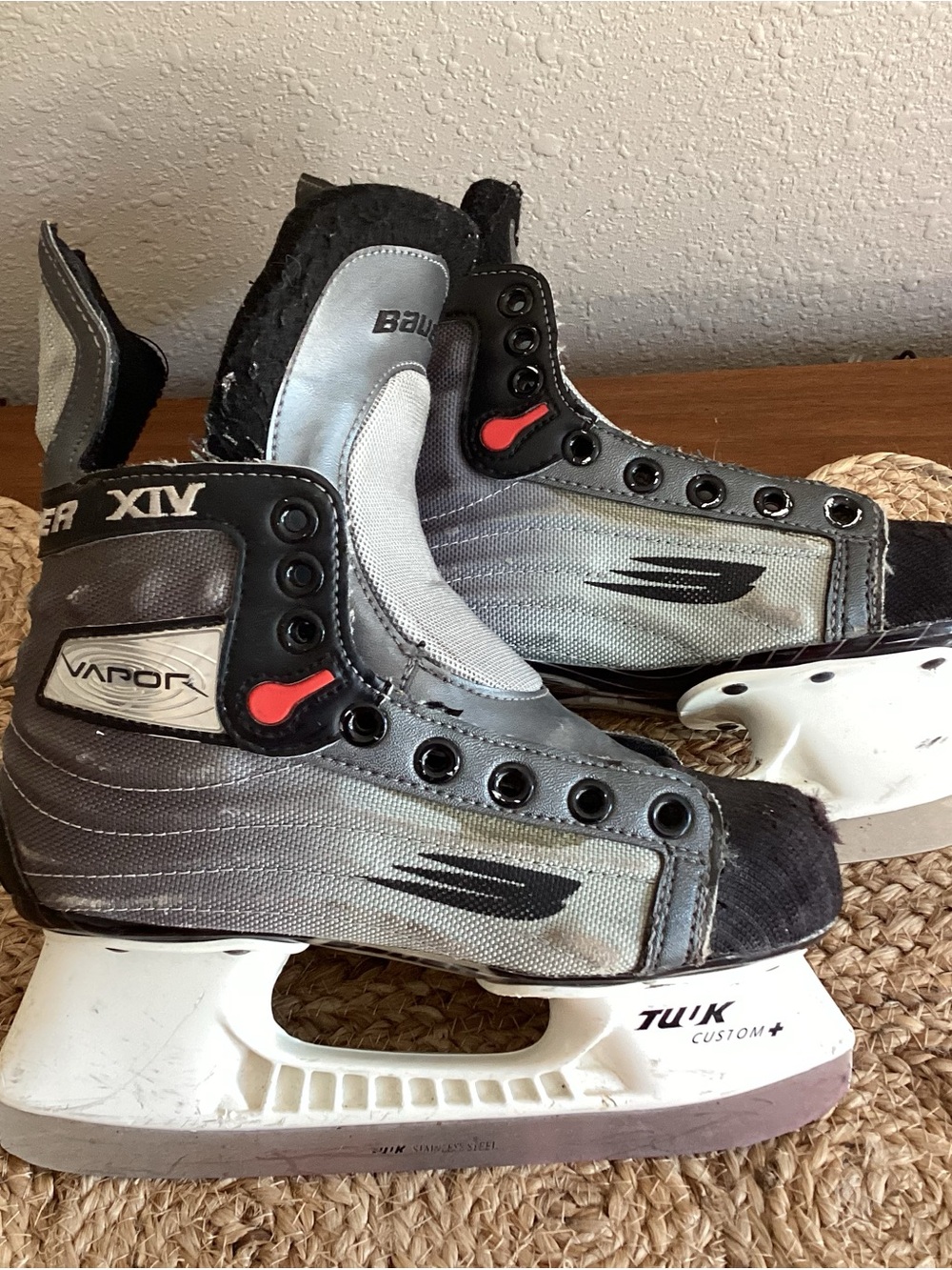 Bauer Kid’s Hockey Skates | 1.5 D